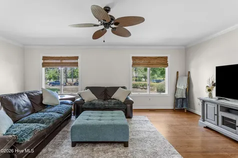 112 Olde Point Road Hampstead NC 28443