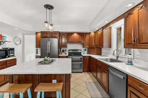 112 Olde Point Road Hampstead NC 28443