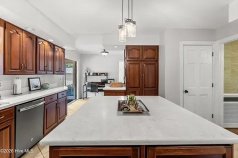 112 Olde Point Road Hampstead NC 28443