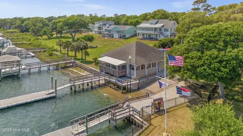 112 Olde Point Road Hampstead NC 28443