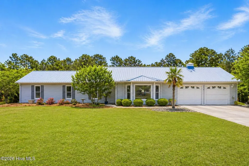 218 Lake Arthur Drive Newport NC 28570