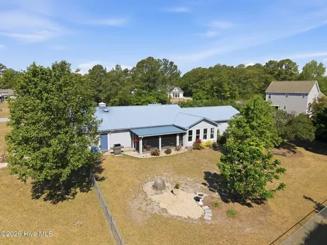 218 Lake Arthur Drive Newport NC 28570