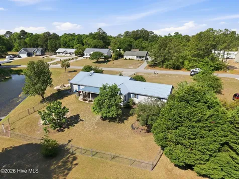 218 Lake Arthur Drive Newport NC 28570