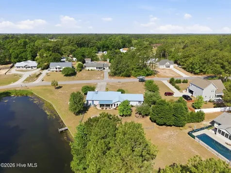 218 Lake Arthur Drive Newport NC 28570