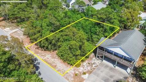 48 NE 1st Street Oak Island NC 28465