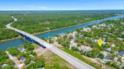 48 NE 1st Street Oak Island NC 28465