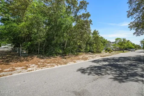 48 NE 1st Street Oak Island NC 28465