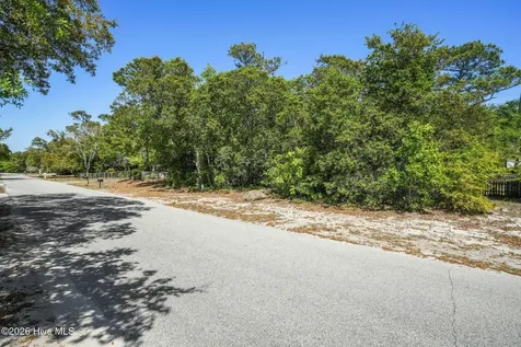 48 NE 1st Street Oak Island NC 28465