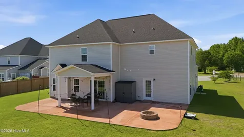422 Whistling Heron Way Swansboro NC 28584