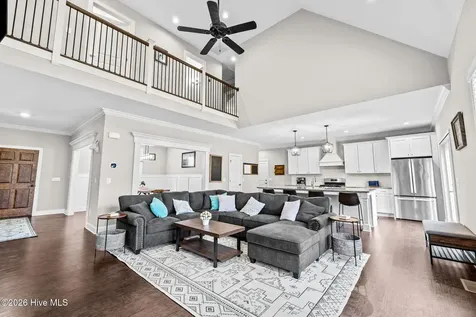 182 Lakeview Drive Whispering Pines NC 28327