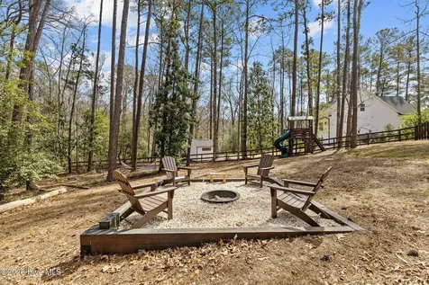 182 Lakeview Drive Whispering Pines NC 28327