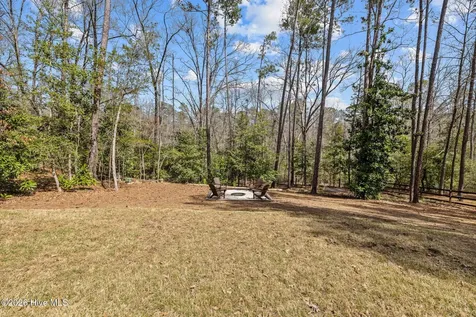 182 Lakeview Drive Whispering Pines NC 28327