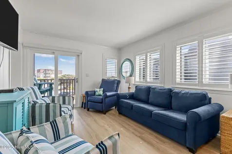 2008 E Fort Macon Road Atlantic Beach NC 28512