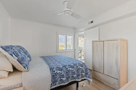 2008 E Fort Macon Road Atlantic Beach NC 28512