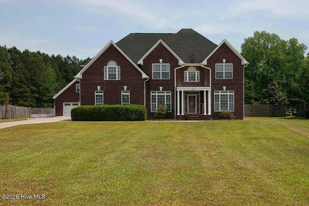 113 Pleasant Court Jacksonville NC 28540