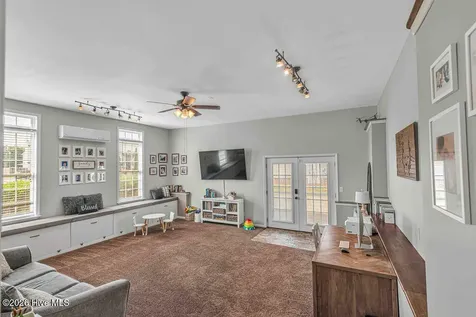 113 Pleasant Court Jacksonville NC 28540