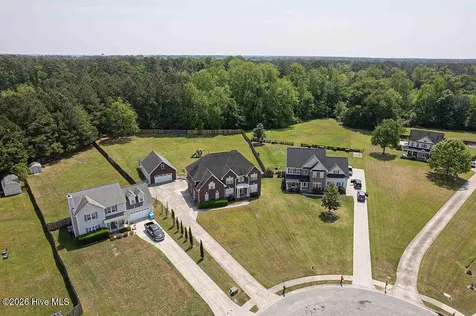 113 Pleasant Court Jacksonville NC 28540