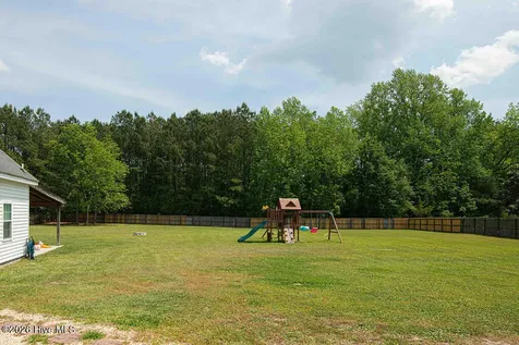 113 Pleasant Court Jacksonville NC 28540