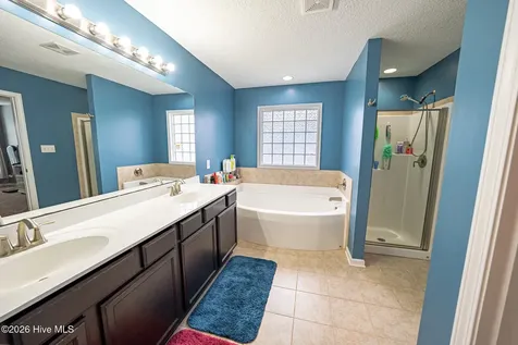 408 Pewter Court Jacksonville NC 28546