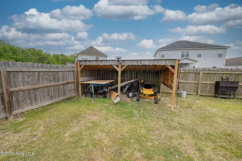 408 Pewter Court Jacksonville NC 28546
