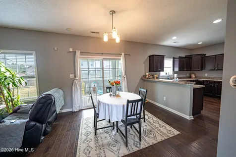 408 Pewter Court Jacksonville NC 28546