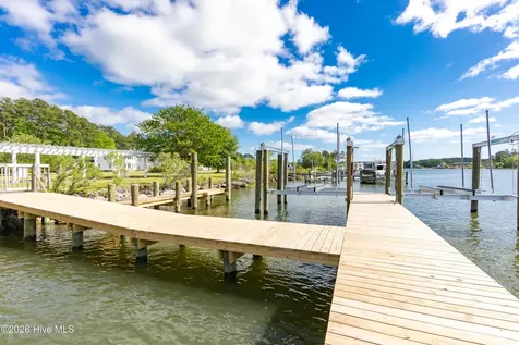 232 Gatsey Lane Beaufort NC 28516