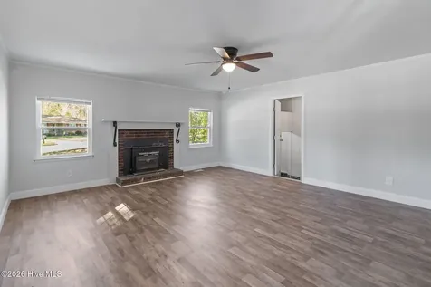 800 Little John Avenue Jacksonville NC 28546