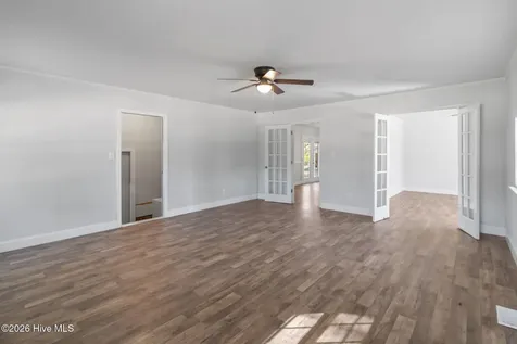 800 Little John Avenue Jacksonville NC 28546
