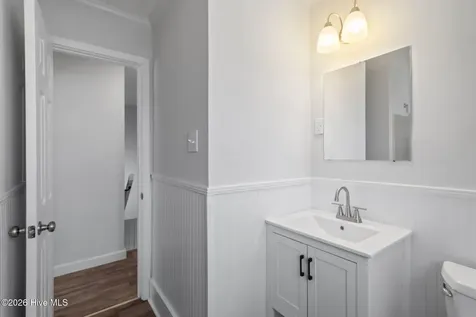 800 Little John Avenue Jacksonville NC 28546