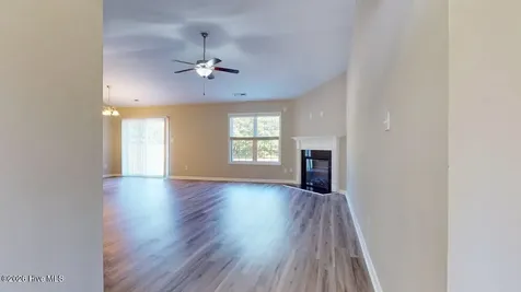 108 Braeburn Boulevard Richlands NC 28574