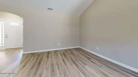 108 Braeburn Boulevard Richlands NC 28574