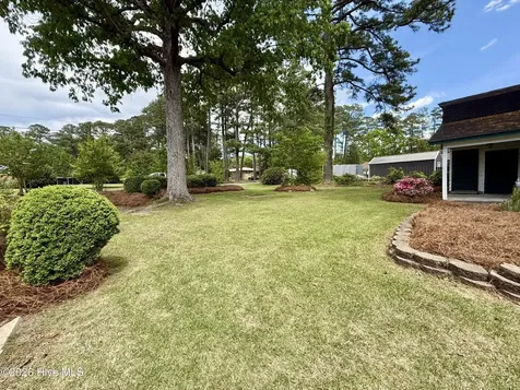 1391 Johnson Drive Williamston NC 27892