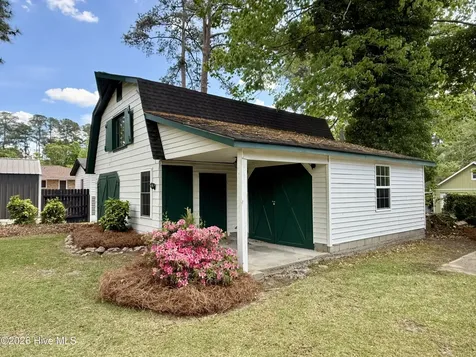 1391 Johnson Drive Williamston NC 27892