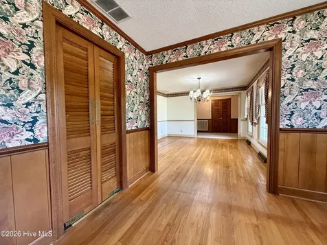 1391 Johnson Drive Williamston NC 27892