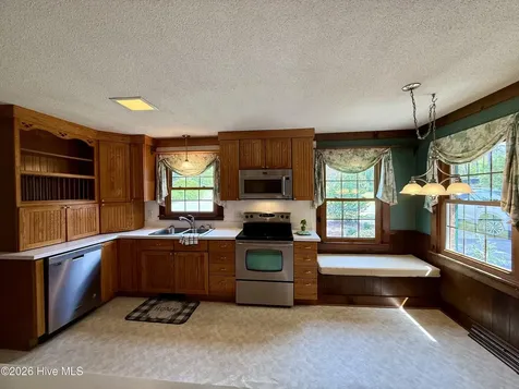 1391 Johnson Drive Williamston NC 27892