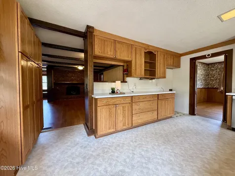 1391 Johnson Drive Williamston NC 27892