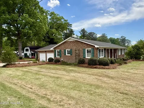 1391 Johnson Drive Williamston NC 27892