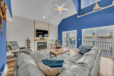 6308 E Yacht Drive Oak Island NC 28465