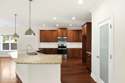 90 W Bailey Lane Hampstead NC 28443
