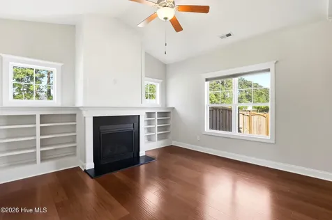 90 W Bailey Lane Hampstead NC 28443