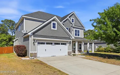 90 W Bailey Lane Hampstead NC 28443