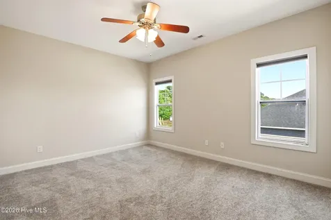 90 W Bailey Lane Hampstead NC 28443