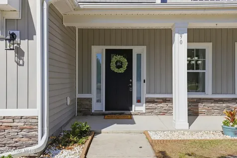 90 W Bailey Lane Hampstead NC 28443
