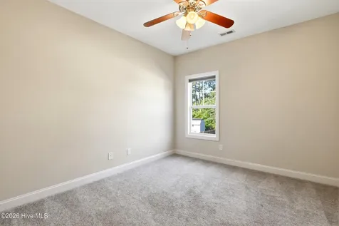 90 W Bailey Lane Hampstead NC 28443