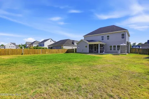 90 W Bailey Lane Hampstead NC 28443
