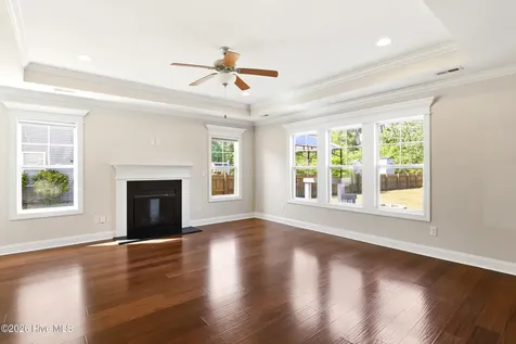 90 W Bailey Lane Hampstead NC 28443
