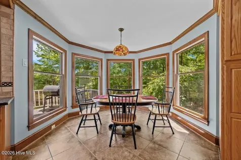 108 Farmington Road Grimesland NC 27837