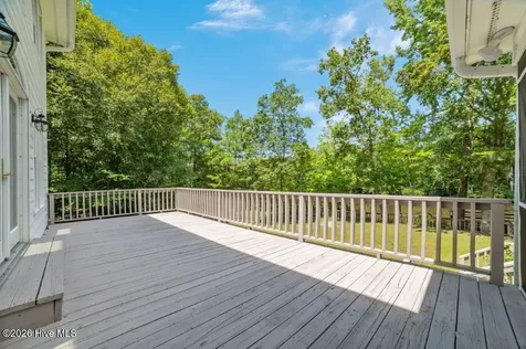 108 Farmington Road Grimesland NC 27837