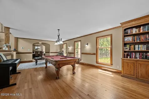 108 Farmington Road Grimesland NC 27837