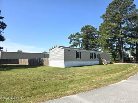 206 Mccoy Avenue Cove City NC 28523